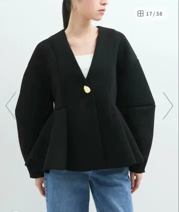 플레어 실루엣 블랙 가디건