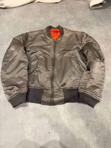 USA제 BRANDED GARMENTS ma-1 사이즈 M