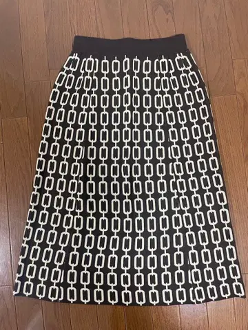 알아바일 키카 자카드 니트 스커트 브라운 2