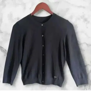 새상품급 폭시 가디건 일루미네이션 외출 크루넥 눈 겨울 네이비 M