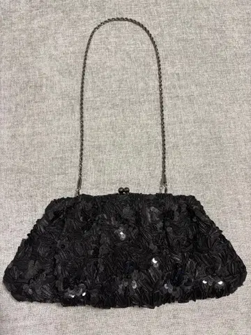 GRACE CONTINENTAL 체인 숄더백