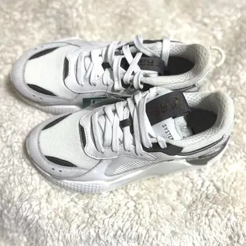 새상품 PUMA 푸마 스니커즈 RS-X TROPHY 26cm 화이트