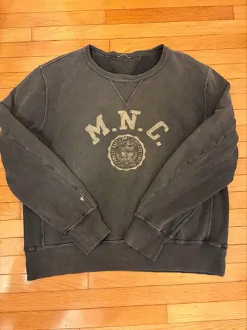 Deuxieme Classe 두지엠 클라세 / 맨투맨 / 그레이