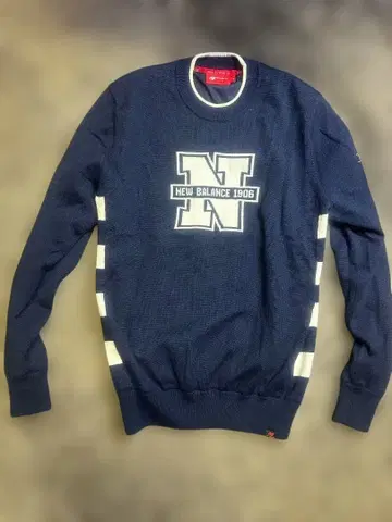 New Balance 네이비 스웨터 사이즈 4 (M) 따뜻함