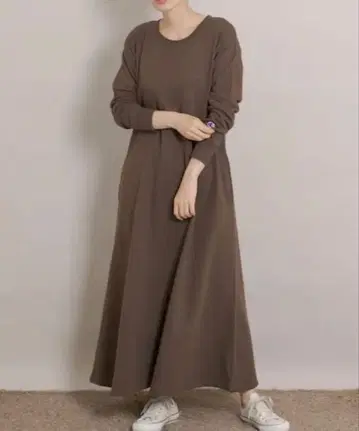 ChampionxSonny Label 텐트라인 맨투맨 원피스 F