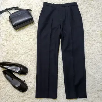 컨디션 최상 두지엠 클라세 Cropped 팬츠 크롭 팬츠