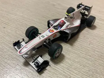 스파크 자우버 C29 고바야시 카무이