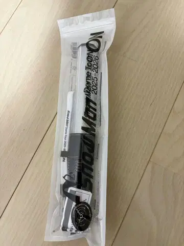 Snow Man 돔 투어 2025-2026 ON 응원봉