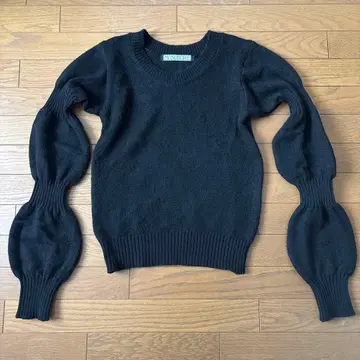 musubore 퍼프 슬리브 니트