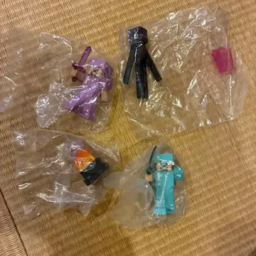 마인크래프트 피규어 4개 세트