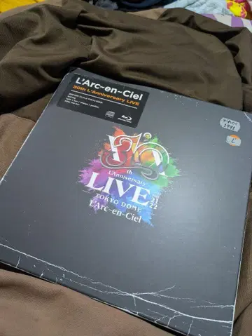 L'Arc-en-Ciel 30th L'Anniversary Live