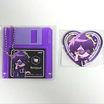 도즈루사 본쥬르 DMM 복권 디스크형 아크릴 키링 하트형 캔뱃지 세트