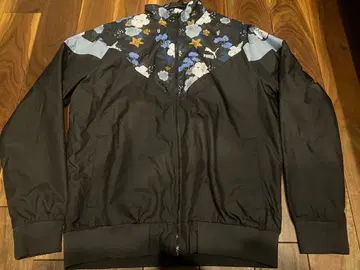 PUMA 플라워 프린트 나일론 자켓 푸마