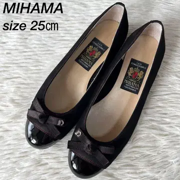 [ 미사용 새상품 ] 미하라 리본 모티브 에나멜 스웨이드 펌프스 25cm