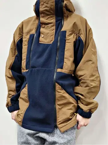 코브 마스터 마운틴 후드티