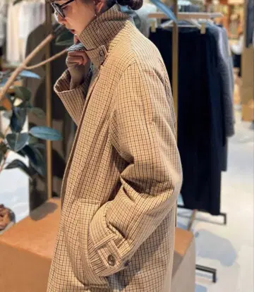 [ 미사용 새상품 ] 캘런솔로지 건클럽 체크 코트 완판템! 정품입니다.