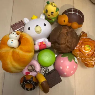 스퀴즈 캐릭터&디저트형 소프트 완구 세트