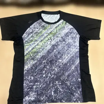 SSK 그라데이션 패턴 래글런 소매 T셔츠 XO 사이즈