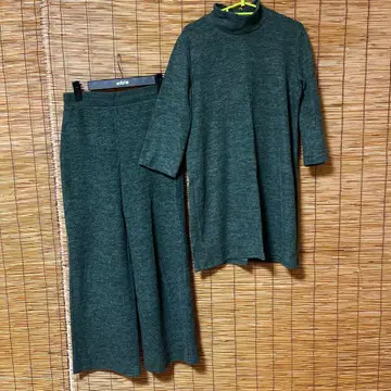 ZARA 다크 그린 니트 셋업 관리번호 31