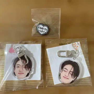 treasure 하루토 얼굴 아크릴 키링 핀 배지 캡슐 토이 3종 세트