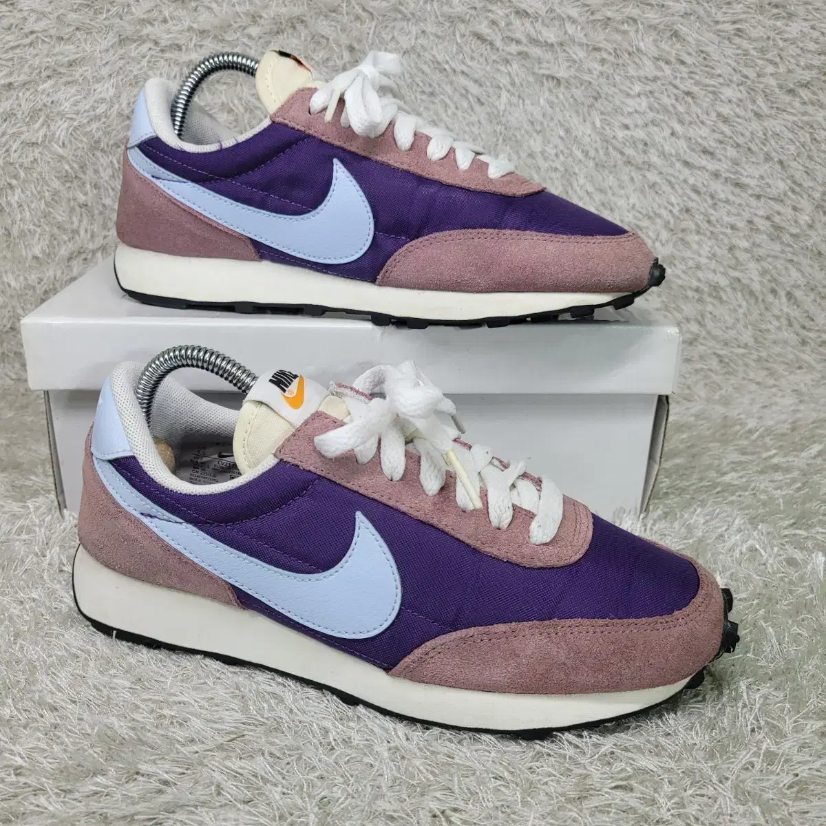 프리유즈 225 나이키 데이브레이크 플럼 퍼플 스니커즈