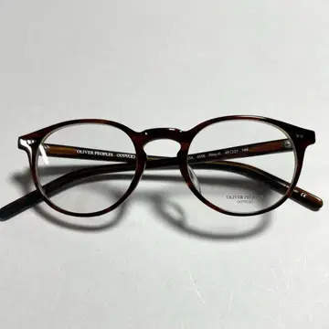 올리버 피플스 안경 프레임