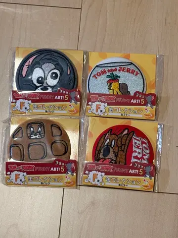 톰과 제리 캔 배지 4개 묶음 세트