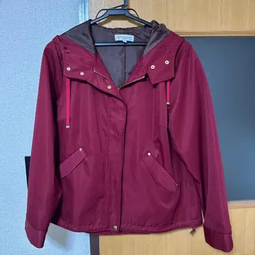 후드 부착 자켓