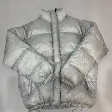ZARA 실버 다운 자켓 L 사이즈