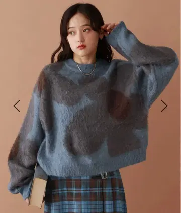 샤기 플라워 니트