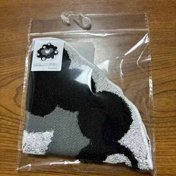 미야쿠미야쿠 미니 타월 블랙미야쿠미야쿠 미개봉 새상품