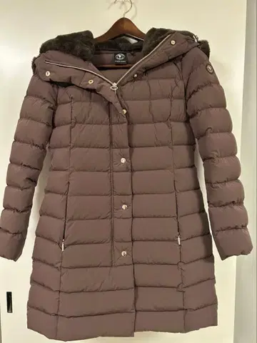 CAPE HORN SANTACRUZ ECOFUR 케이프혼 다운 코트