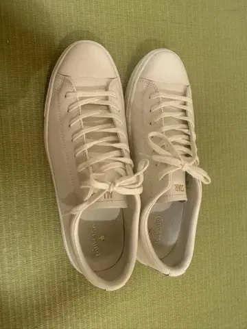 컨버스 올스타 쿠페 레더 OX 화이트 27cm 새상품급