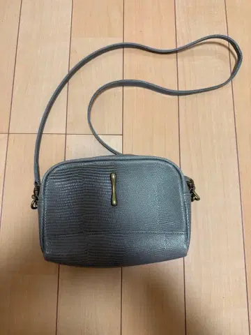 toff&loadstone 숄더백