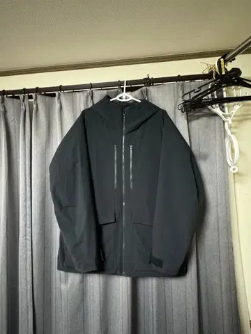 유니클로 하이브리드 다운 XL 블랙 중고품