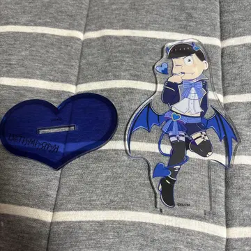 오소마츠 6쌍둥이 아크릴 스탠드 악마 아이돌 카라마츠