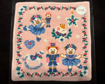 페이러 리베&릴리아 너트 크래커 WEB 한정판 색상 핑크 타월 손수건