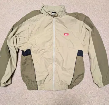 FTC 나일론 자켓 L 사이즈 베이지/올리브
