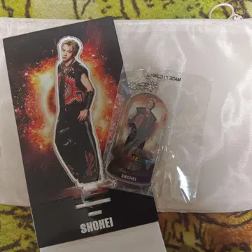 SHOKEI 아크릴 스탠드와 키링 세트