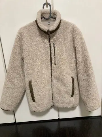 유니클로 방풍 퍼 플리스 자켓 베이지 S 사이즈 새상품급