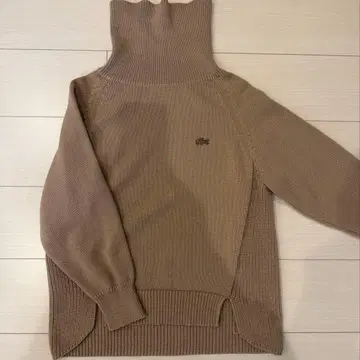 LACOSTE 베이지 터틀넥 스웨터 34