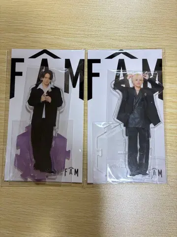 FAM 아크릴 스탠드 2체 세트
