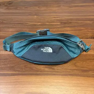THE NORTH FACE 바디백 그레이
