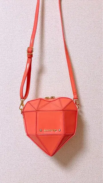 [ 가격 협상 가능 ] 사만사베가 하트 숄더백