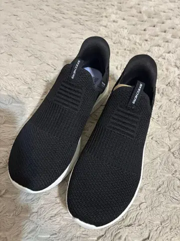 [컨디션 최상] 스케쳐스 슬립인즈 스위프트핏 23.5cm