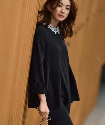 23구 VERY 콜라보 트리아세 더블 조젯 레이스 옷깃 블라우스