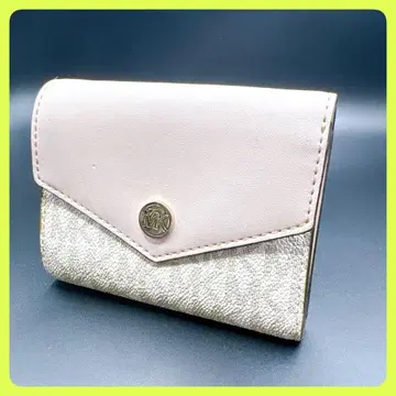 새상품급 마이클코어스 시그니처+핑크 바이컬러 3단 접이식 지갑