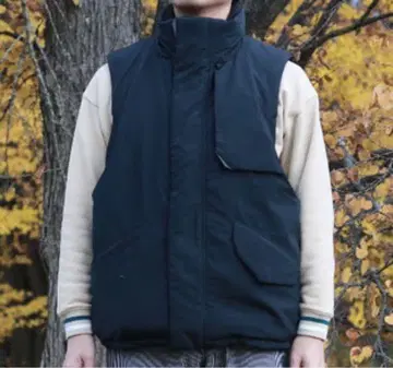 새상품급 워크맨 유틸리티 웜 베스트 필드 코어