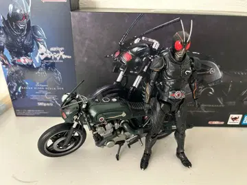 S.H.Figuarts 가면라이더 BLACK SUN 블랙선