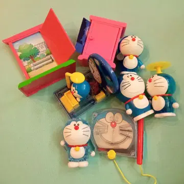 도라에몽 피규어 세트